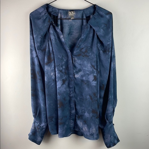 Worthington Tops - Artsy Worthington Blue Blouse L